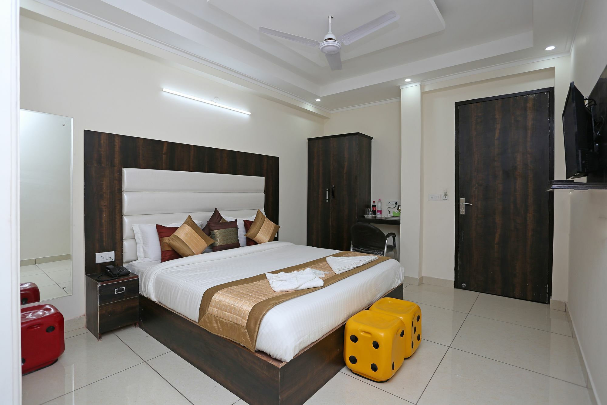 Hotel Aero Stay Új-Delhi Kültér fotó