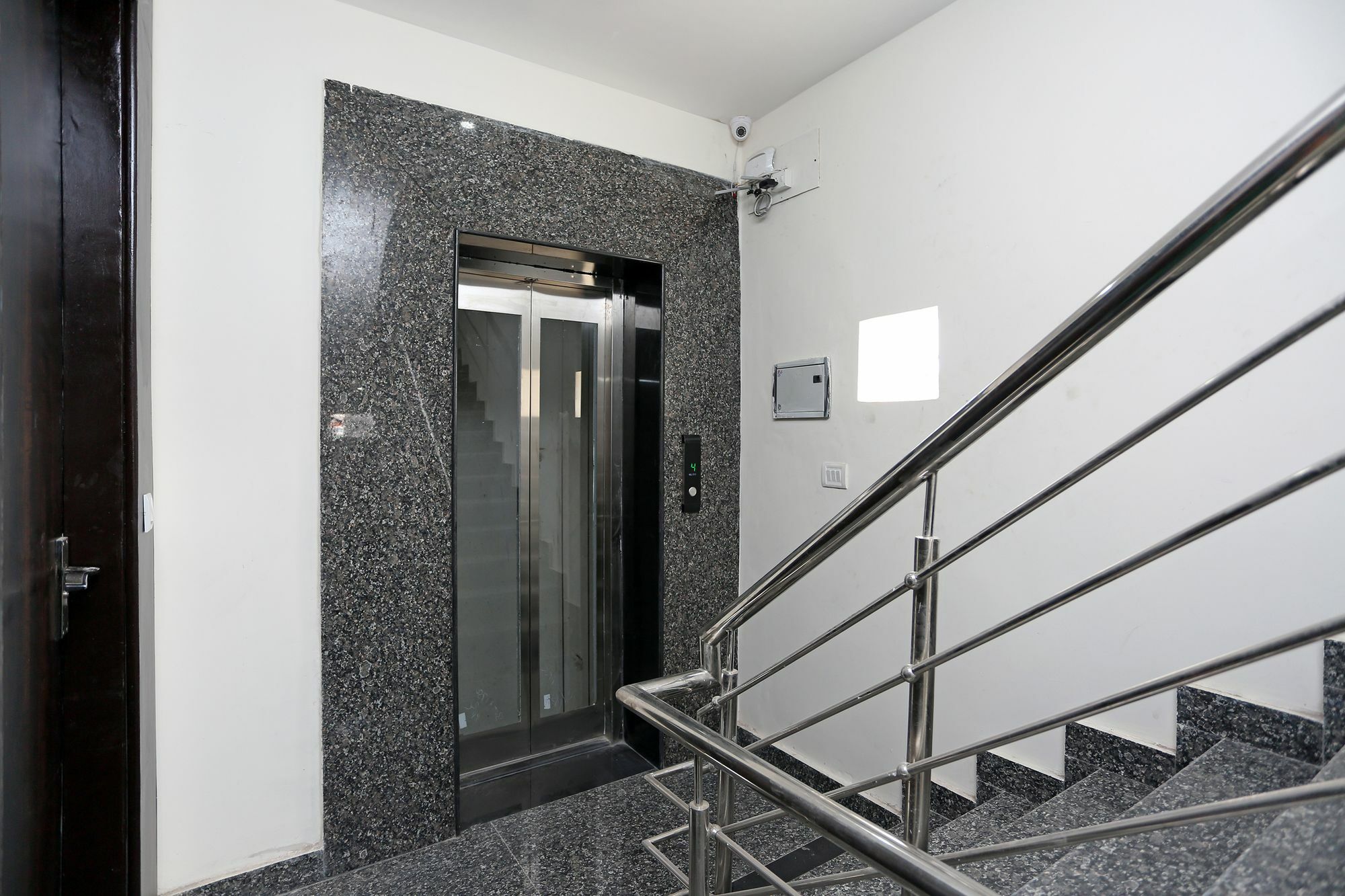 Hotel Aero Stay Új-Delhi Kültér fotó